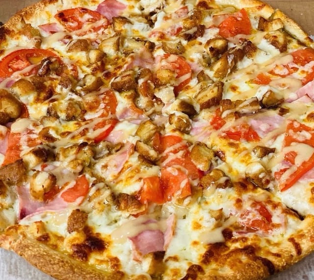 Chicken Cordon Bleu Pizza.