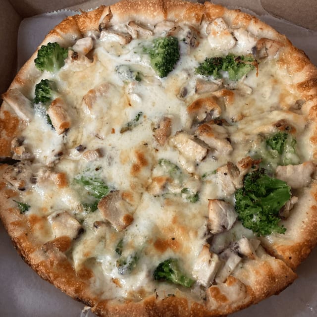Chicken Broccoli Alfredo Pizza.